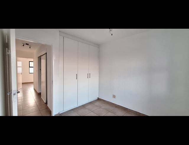 3 BEDROOM APARTMENT RENTED IN SYDENHAM